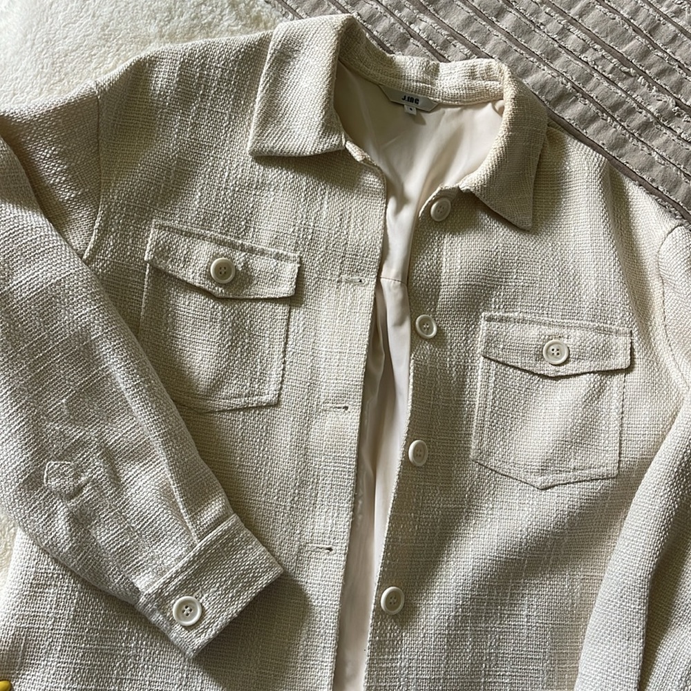 Cream Shacket - Picture 5 of 7